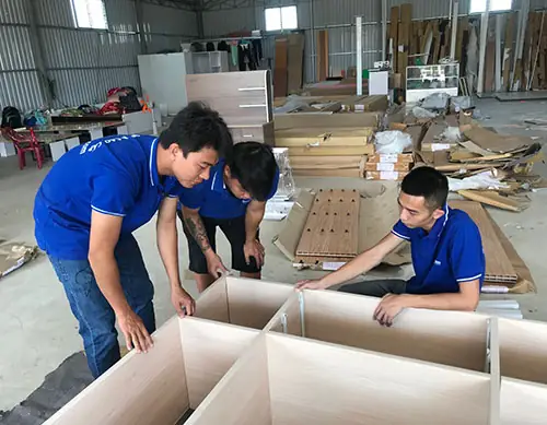 Mở Xưởng Sản Xuất Nội Thất Nhựa