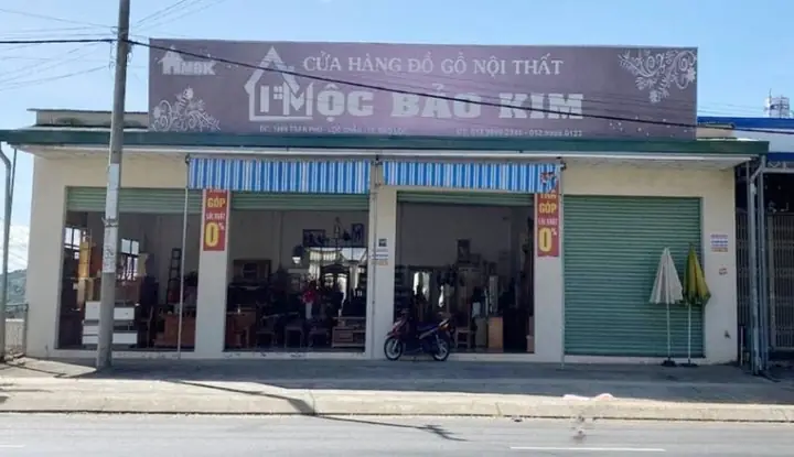 23. Cửa Hàng Mộc Bảo Kim