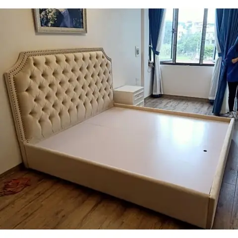 Giường Bọc Nệm Adora 1m6,1m8 Giá Rẻ Tại Đà Nẵng