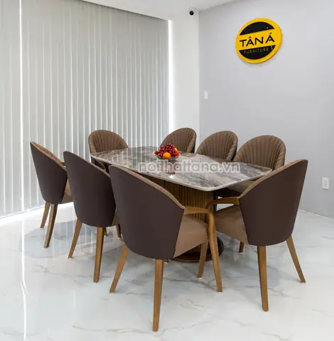 Showroom Rộng Lớn – Trải Nghiệm Mua Sắm “tất Cả Trong Một” Showroom Rộng Lớn – Trải Nghiệm Mua Sắm “tất Cả Trong Một”