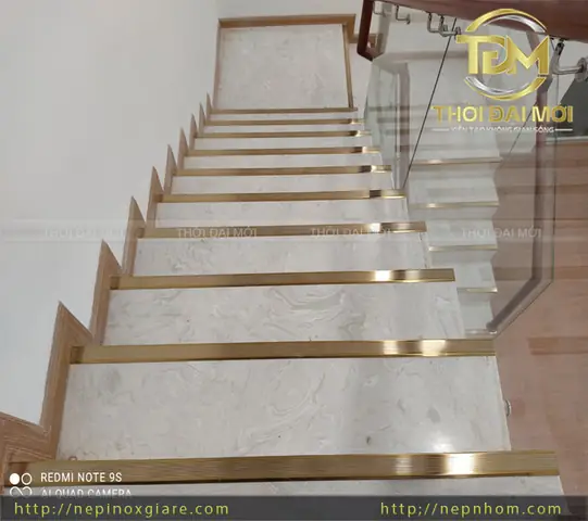 Nẹp Inox Cầu Thang