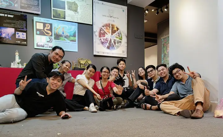 Tại Hội Mỹ Thuật Thành Phố