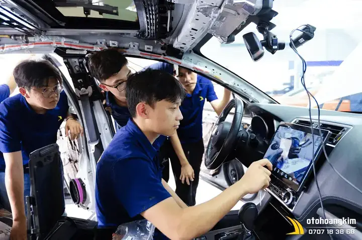 Thực Trạng Và Cơ Hội Học Nghề Nội Thất Ô Tô Hiện Nay Thực Trạng Và Cơ Hội Học Nghề Nội Thất Ô Tô Hiện Nay
