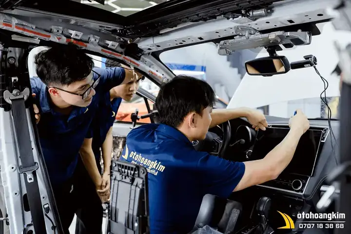 Học Nghề Nhóm Điện Nội Thất Ô Tô Học Nghề Nhóm Điện Nội Thất Ô Tô