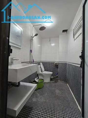 Đánh Giá Chi Tiết Nội Thất 75 Vũ Trọng Phụng: Lựa Chọn Lý Tưởng?