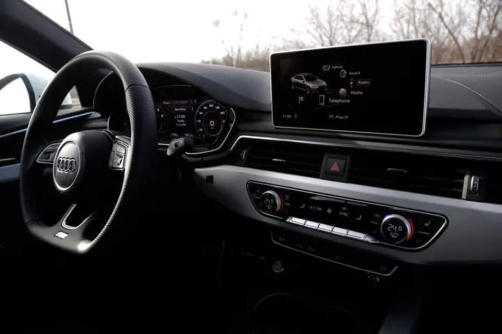 Ưu, Nhược Điểm Của Audi A4 2018 - Ảnh 3.