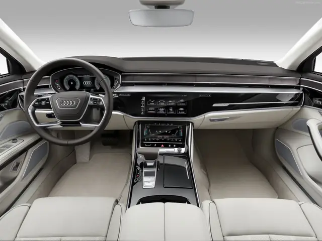 Audi A8 2018 - Bước Đột Phá Về Công Nghệ