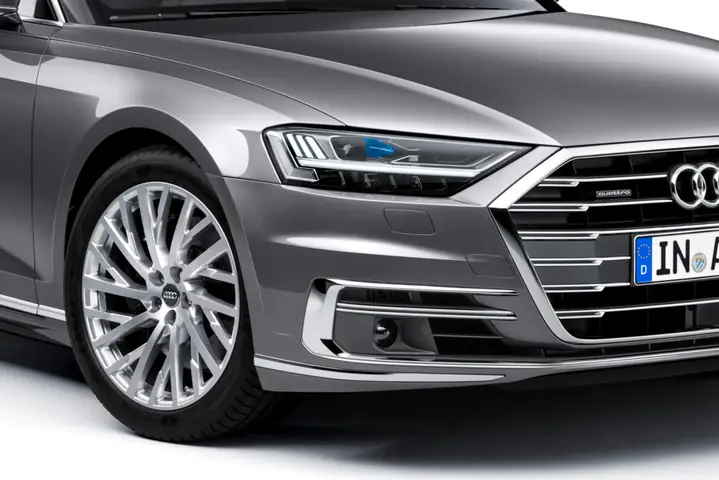 Audi A8 2018 - Bước Đột Phá Về Công Nghệ