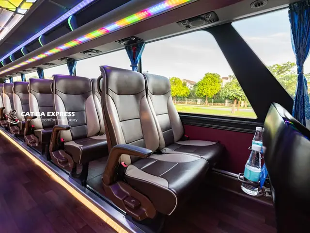 Hình Ảnh Xe Bus Hà Nội - Cát Bà