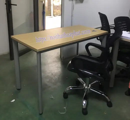 Bàn Nhân Viên Hòa Phát Hr120sc7
