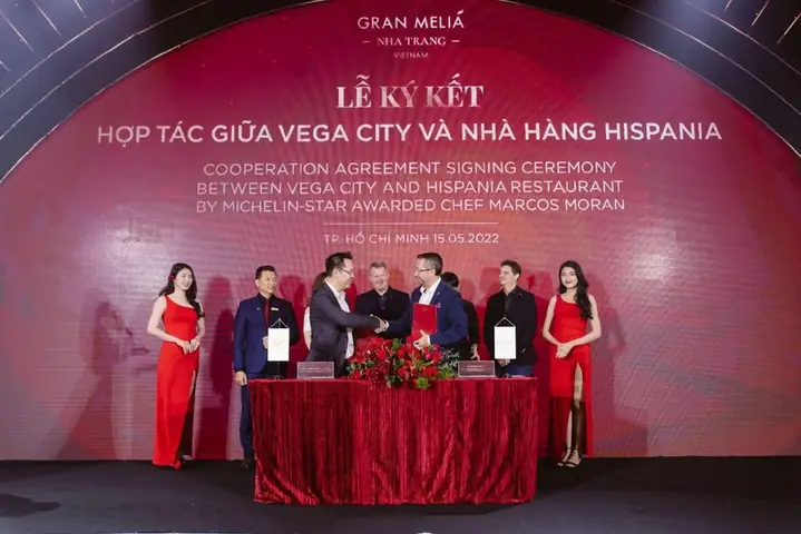 Nhà Hàng Michelin Hispania Nha Trang – Kiệt Tác Kiến Trúc Và Nội Thất Tại Vịnh Biển Đẹp Nhất Thế Giới