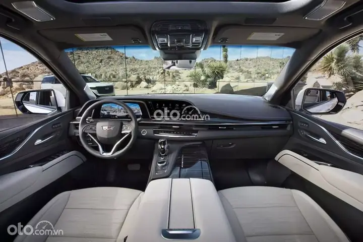 Khoang Ca Bin Xe Cadillac Escalade 2021.