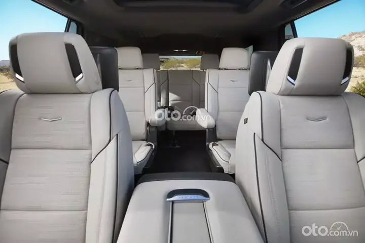 Ghế Ngồi Trên Xe Cadillac Escalade 2021