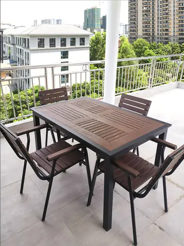 Xu Hướng Sử Dụng Bàn Ghế Cafe Ngoài Trời Tại Hà Nội