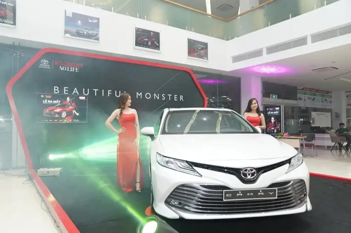 Đánh Giá Xe Toyota Camry 2019 Nhập Khẩu Từ Thái Lan