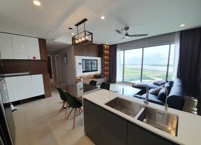 Bán Căn Hộ 2 Phòng Ngủ Tháp Canary Full Nội Thất, View Nội Khu Và Sông Sài Gòn