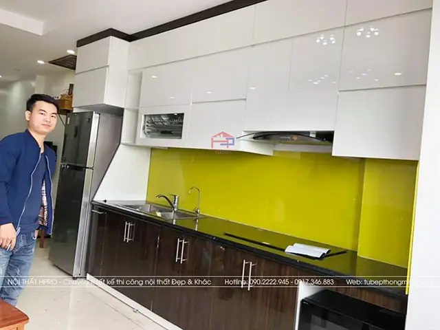 3. Ảnh Thực Tế Mẫutủ Bếp Acrylic Tbac06 Nhà Chị Hà – Chung Cư Lideco Hạ Long