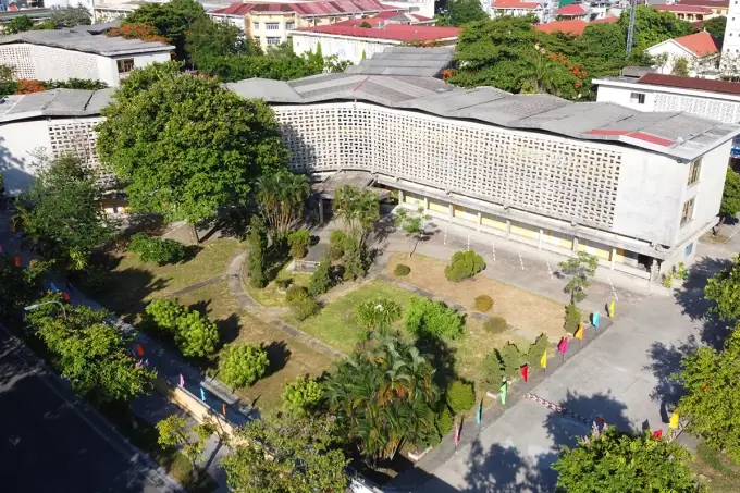 Tòa Khâm Sứ Pháp Nay Là Trường Đại Học Sự Phạm Huế. Ảnh: Võ Thạnh