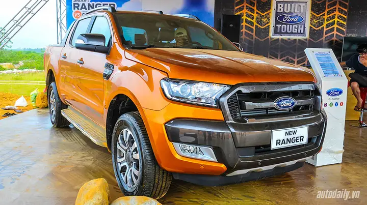 Ford-ranger-2015 (1).jpg