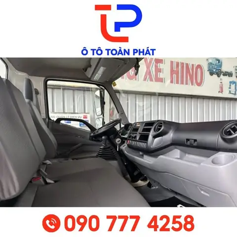 Nội Thất Của Xe Tải Hino