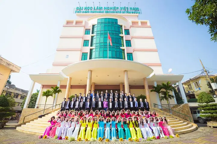 nội thất đại học thăng long
