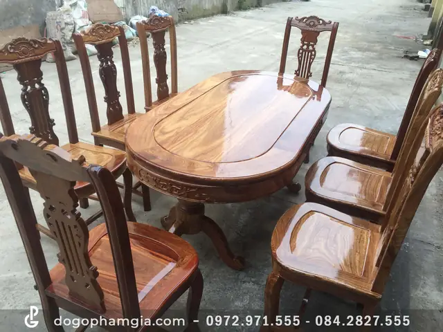 Bộ bàn ghế ăn bầu dục gỗ hương vân 8 ghế phun bóng vân trần (Anh Quang, Yên Bái)