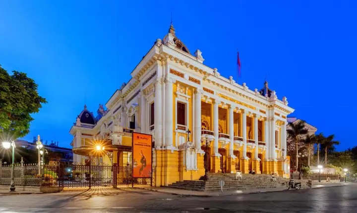Phong cách Indochine là gì?