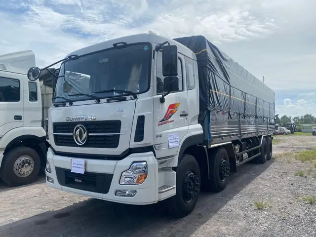Ngoại Thất Xe Tải Dongfeng 4 Chân E5 2022 Ngoại Thất Xe Tải Dongfeng 4 Chân E5 2022