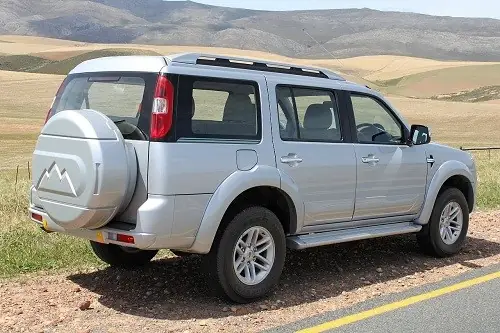 Danh Gia Xe Ford Everest 2007