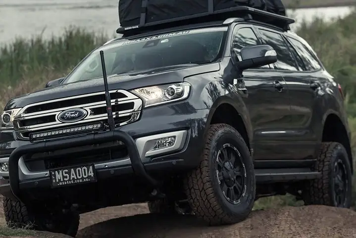 Khuyến Mãi Ford Ranger Wildtrak