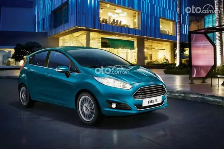 Đầu Xe Ford Fiesta. Đầu Xe Ford Fiesta.