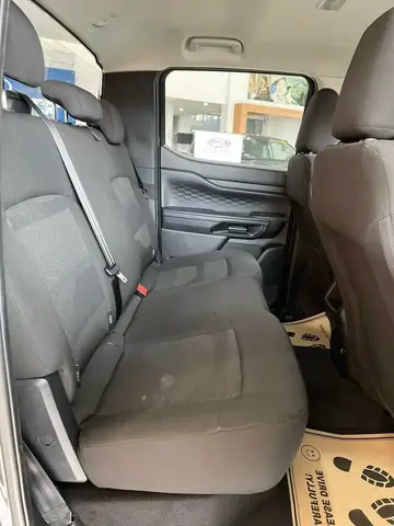 Nội Thất Ford Ranger Xls 4×2