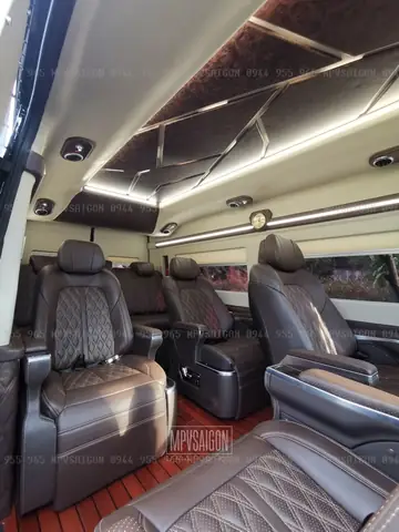Cải Tạo Toàn Bộ Nội Thất Ford Transit