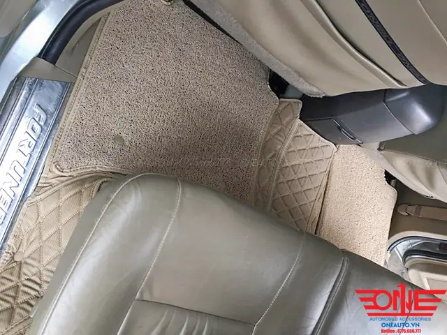 Nội Thất Ford Tuner 2009