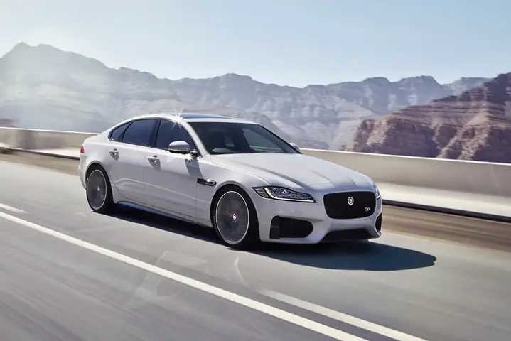 Hình Ảnh Chi Tiết Jaguar Xf 2016 - Đối Thủ Xứng Tầm Của E-class, A6 Và 5-series Hình Ảnh Chi Tiết Jaguar Xf 2016 - Đối Thủ Xứng Tầm Của E-class, A6 Và 5-series
