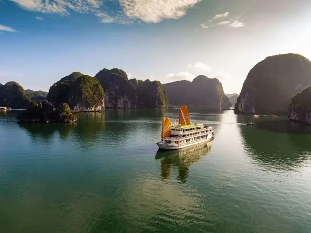 Tổng Quan Về Du Thuyền Unicharm Cruise