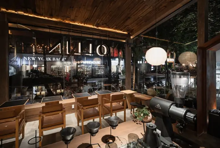 Ollin Café Trần Não Quận 2
