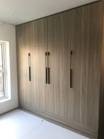Xưởng Sản Xuất Giường, Tủ Bếp, Tủ Quần Áo Cho Căn Hộ Chung Cư Mini Tại Hà Nội