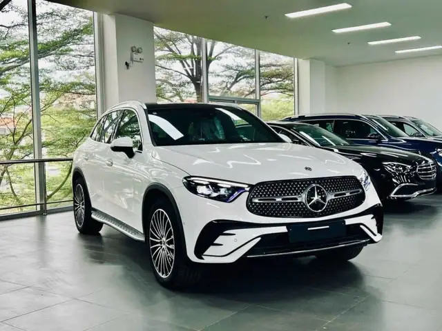 Mercedes-benz-glc-300-4matic-all-new-2023-2024-2025-2026-2027-2028-noi-that-ngoai-that-mercedeshaxaco-com-vn