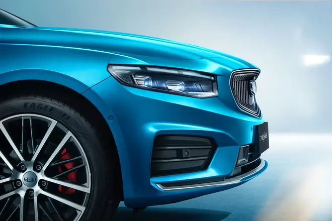 Geely Auto Tiết Lộ Khoang Lái Sedan Mới