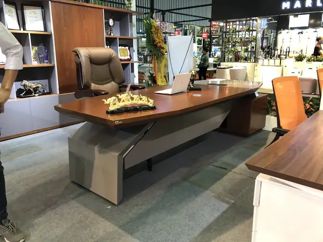 Bàn Ghế Giám Đốc Hòa Phát