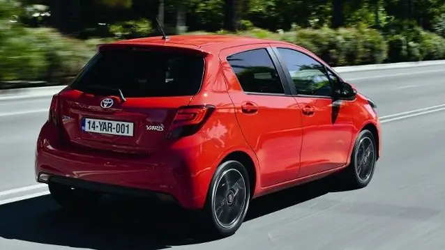 Mẫuxe Yaris 2015được Ra Mắt Tại Thị Trường Mỹ Với Nhiều Nâng Cấp “thú Vị” Về Ngoại Thất Cũng Như Trang Bị Nội Thất Và Công Nghệ Cho Từng Phiên Bản. Giá Bán Khởi Điểm Cho Dòng Xe Này Tại Mỹ Là Từ 14.845 Usd. Mẫuxe Yaris 2015được Ra Mắt Tại Thị Trường Mỹ Với Nhiều Nâng Cấp “thú Vị” Về Ngoại Thất Cũng Như Trang Bị Nội Thất Và Công Nghệ Cho Từng Phiên Bản. Giá Bán Khởi Điểm Cho Dòng Xe Này Tại Mỹ Là Từ 14.845 Usd.
