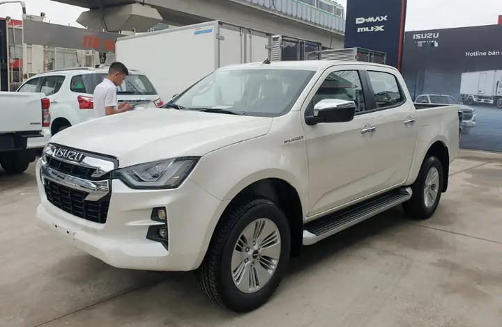 Xe Bán Tải Isuzu D-max Hi-lander 1.9l At (4x2) Xe Bán Tải Isuzu D-max Hi-lander 1.9l At (4x2)
