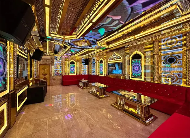 Phòng Karaoke Cổ Điển: Vẻ Đẹp Vượt Thời Gian