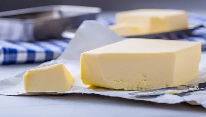 Butter Yellow: Vui Vẻ Và Đa Dụng