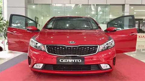 Nội Thất Kia Cerato 2019 Smt Số Sàn Màu Đỏ Có Gì Đặc Biệt?