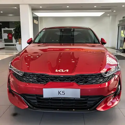 Đầu Xe: Nổi Bật Ở Cụm Lưới Tản Nhiệt Đầu Xe: Nổi Bật Ở Cụm Lưới Tản Nhiệt