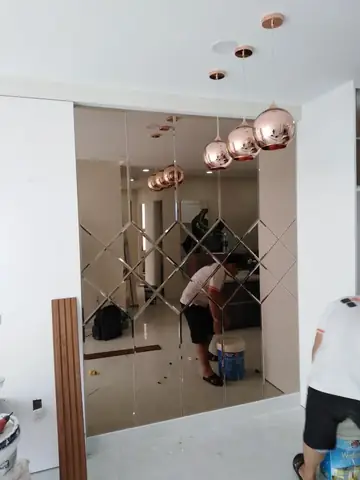 Ưu Điểm Của Kính Thủy Màu Trà