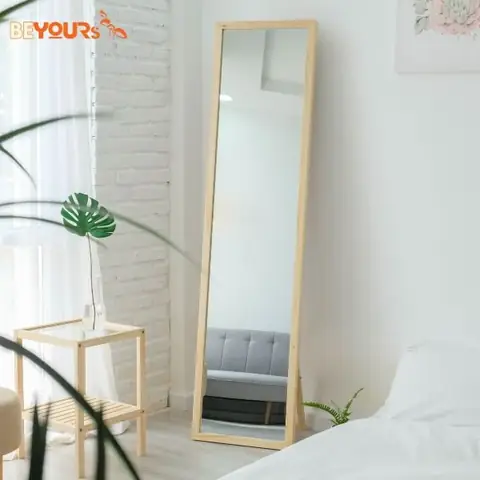 Sử Dụng Bàn Trang Điểm Dạng Hai Cánh