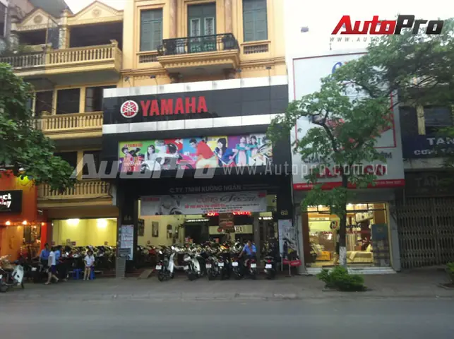 Dưới Tình Trạng Thị Trường Xe Máy Đóng Băng, Các Head Honda Và Đại Lý Yamaha Đồng Loạt Hạ Giá Xe Tới Dưới Mức Giá Mà Nhà Sản Xuất Đề Ra. Dưới Tình Trạng Thị Trường Xe Máy Đóng Băng, Các Head Honda Và Đại Lý Yamaha Đồng Loạt Hạ Giá Xe Tới Dưới Mức Giá Mà Nhà Sản Xuất Đề Ra.